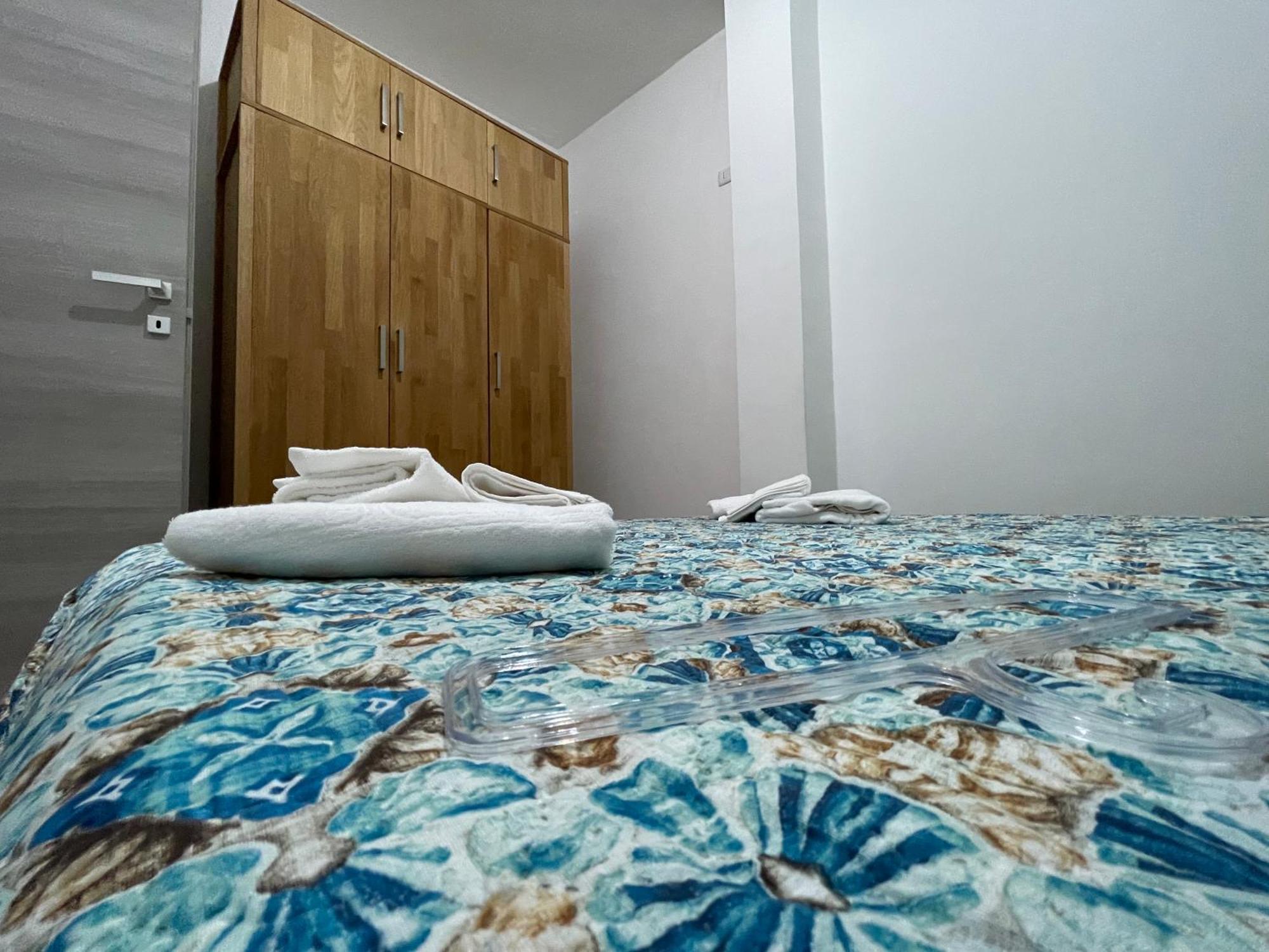 Appartement Casa Ai Tre Campanili à Gela Extérieur photo