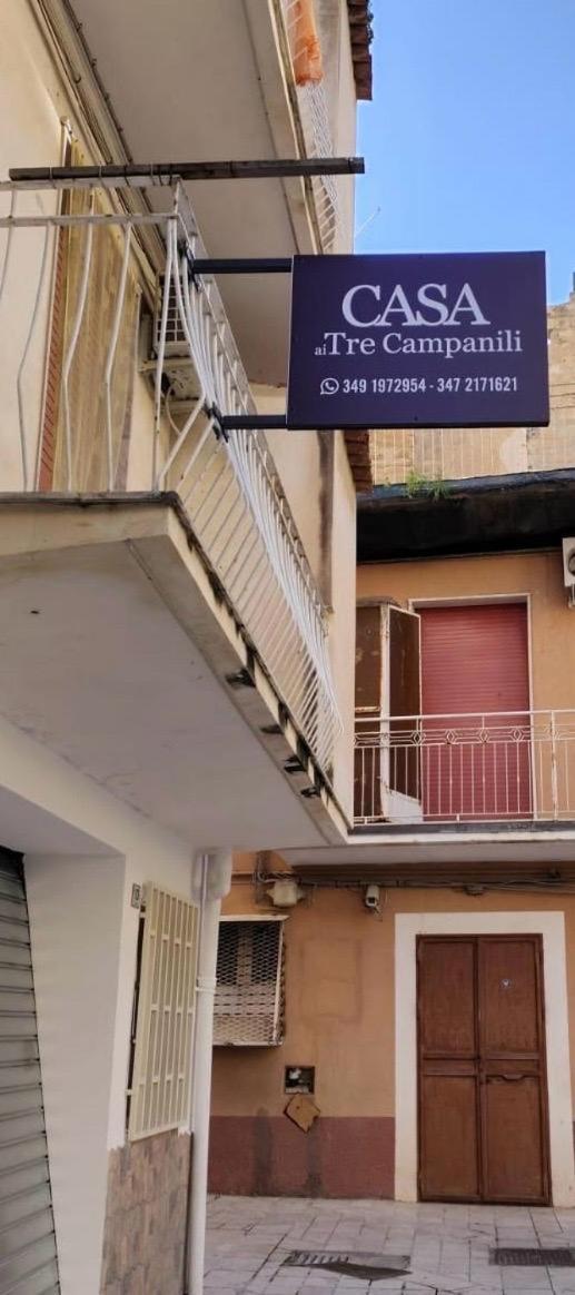 Appartement Casa Ai Tre Campanili à Gela Extérieur photo
